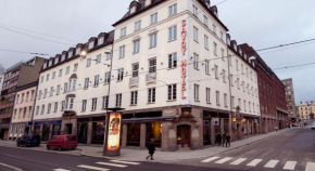 Home Hotel Savoy